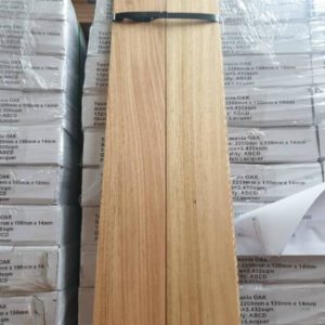 190X14/3MM TAS OAK NATURAL LACQUERED ENGINEERED FLOORING- (38 BOXES X 2.508 M2)