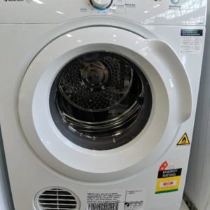 SIMPSON 5.5KG AUTO VENTED DRYER SDV556HQWA WITH ANTI TANGLE REVERSE TUMBLING FOR BETTER DRYING SENSOR DRYING LARGE DOOR OPENING WALL MOUNTABLE WITH 12 MONTH WARRANTY B90632485