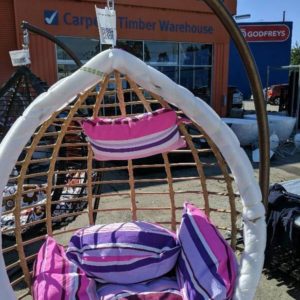 NEW SMALL OUTDOOR HANGING EGG CHAIR WITH CUSHION