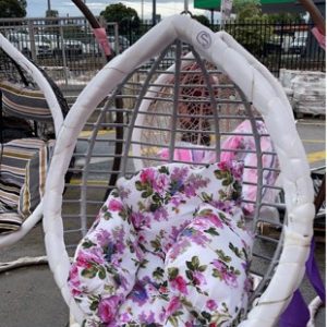 BRAND NEW SMALL HANGING EGG CHAIR SOLD AS IS