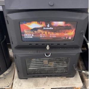 SCANDIA HEAT AND COOK WOOD FIRED OVEN AND HEATER LARGE BAKING OVEN AND LARGE COOKTOP AREA REMOVEABLE HOT PLATES (OPEN FLAME BURNER) RRP$2000 SOLD AS IS SCRATCH AND DENT STOCK BACK PANEL DAMAGED NEEDS TOUCH UP NEEDS BRICKS SOLD AS IS