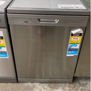 EX DISPLAY TECHNIKA HNBD12S 600MM DISHWASHER WITH 3 MONTH WARRANTY SOLD AS IS