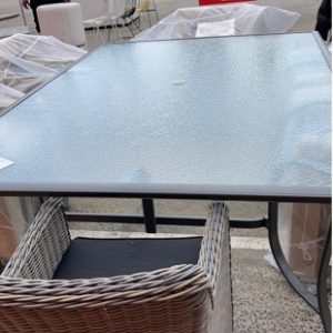 BRAND NEW KAHULA 7 PIECE OUTDOOR DINING SETTING TABLE IS 2135MM LONG X 1525MM WIDE SYKAHLARFA6360