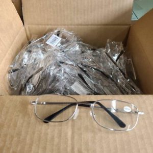 BOX OF LARGE QUANTITY ASSORTED READING GLASSES