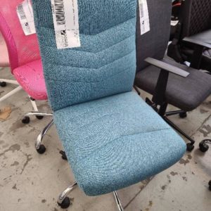 EX DISPLAY BLUE FABRIC STUDENT CHAIR