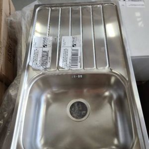 BRAND NEW FRANKE S/STEEL SINGLE BOWL SINK OLX611-86 ONDA WITH DRAINER SINK IS REVERSIBLE INCLUDES FRANKE WASTES AND CLIPS WK662 X 1 AND OF427 X 1