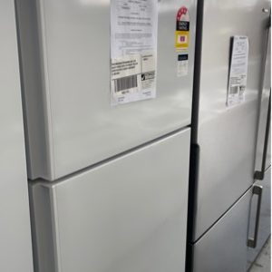 WESTINGHOUSE WTB4600WB 460 LITRE WHITE FRIDGE WITH TOP MOUNT FREEZER RRP$1169 WITH 6 MONTH WARRANTY C 00372509