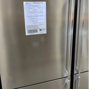 WESTINGHOUSE WBE5304SB STAINLESS STEEL FRIDGE WITH BOTTOM MOUNT FREEZER 528 LITRE FINGER PRINT RESISTANT 4.5 STAR ENERGY EFFICIENCY FRESH SEAL HUMIDITY CRISPER RRP$2099 WITH 12 MONTH WARRANTY B 94871767