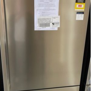 WESTINGHOUSE WBE5304SB STAINLESS STEEL FRIDGE WITH BOTTOM MOUNT FREEZER 528 LITRE FINGER PRINT RESISTANT 4.5 STAR ENERGY EFFICIENCY FRESH SEAL HUMIDITY CRISPER RRP$2099 WITH 12 MONTH WARRANTY B 94570958