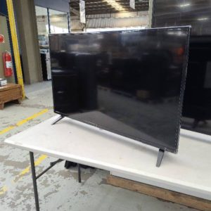 EX DISPLAY PHILIPS 50 LED TV WITH 3 MONTH WARRANTY"