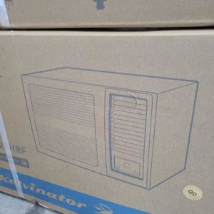 KELVINATOR KWH27HRF 2.7KW REVERSE CYCLE WINDOW/WALL AIR CONDITIONER 12 MONTH WARRANTY A 04680865
