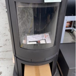 SCANDIA HELIX WOOD FIRE HEATER WITH WOOD STACKER SOLD AS IS SOME DENTS AND SCRATCHES RRP$1799 SCMR500