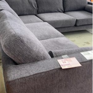 BRAND NEW ANNIE CORNER FABRIC COUCH 5 SEATER IN DARK GREY FABRIC LOANNIMUGR3500 (GREASE)