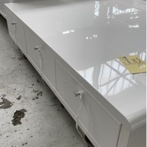 BRAND NEW WHITE 2 PAC PAINTED LOWLINE CABINET SOLD AS IS