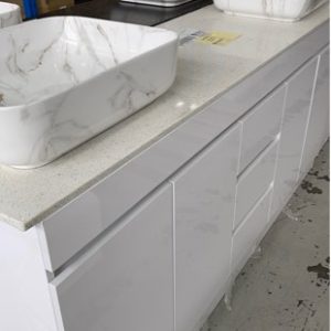 1800MM GLOSS WHITE VANITY WITH WHITE STONE TOP AND EMPRADORE ABOVE COUNTER BOWL