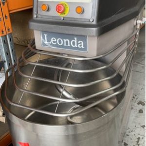 USED COMMERCIAL DOUGH MAKER MACHINE SOLD AS IS NO WARRANTY