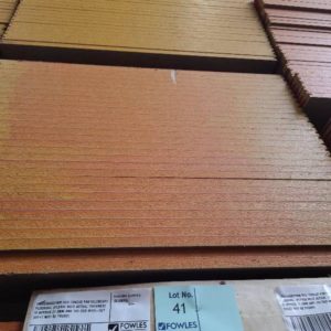 3600X900X22MM RED TONGUE PARTICLEBOARD FLOORING. (PLEASE NOTE ACTUAL THICKNESS IS APPROX 22.5MM AND THE ODD MISS-CUT SHEET MAY BE FOUND)