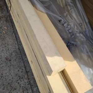 PACK OF PRIMED T/PINE POSTS AND BEAMS IN VARIOUS SIZES