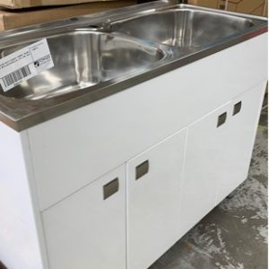 NEW GLOSS WHITE LAUNDRY CABINET DOUBLE BOWL WITH ACCESSORIES90 LITRE LT90-401D