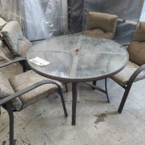 SECOND HAND - ROUND OUTDOOR SETTING WITH 4 CHAIRS SOLD AS IS
