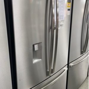 WESTINGHOUSE WHE6060SB 605 LITRE FRENCH DOOR FRIDGE S/STEEL WITH WATER AND AUTOMATIC ICE MAKER 896MM WIDE DESIGNED TO FIT 900MM SPACE FLEXIBLE STORAGE MULTI FLOW AIR DELIVERY SYSTEM FAMILY SAFE LOCKABLE COMPARTMENTLED LIGHTING WITH 12 MONTH WARRANTY A05274819