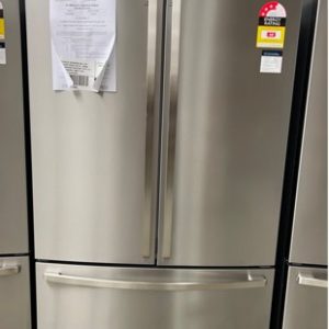 WESTINGHOUSE WHE6000SB 600 LITRE FRENCH DOOR FRIDGE S/STEEL 896MM WIDE FINGERPRINT RESISTANT WITH LED LIGHTING LOCKABLE FAMILY SAFE COMPARTMENT A10470605 12 MONTH WARRANTY