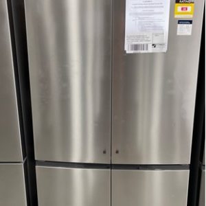 WESTINGHOUSE WQE6000SB 600LITRE STAINLESS STEEL FRENCH 4 DOOR FRIDGE WITH FLEXIBLE INTERIOR STORAGE LED LIGHTS DOOR ALARM 12 MONTH WARRANTY B 03772920