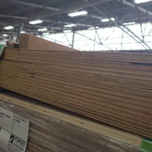 SMALL PACK OF PLYWOOD
