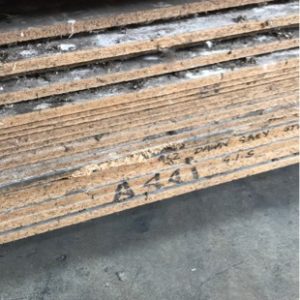 PACK OF LARGE LAMINATED PARTICLEBOARD SHEETS