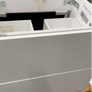 BRAND NEW 600MM WALL HUNG VANITY NO TOP SUPPLIED