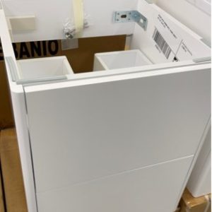BRAND NEW 450MM WALL HUNG VANITY NO TOP SUPPLIED