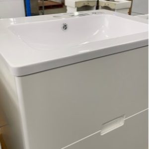 BRAND NEW 600MM WALL HUNG VANITY WITH POLY MARBLE TOPS IOTTI AYV600W