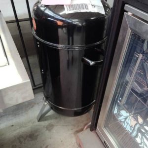 EX DISPLAY CHARMATE LARGE BULLET SMOKER SOLD AS IS