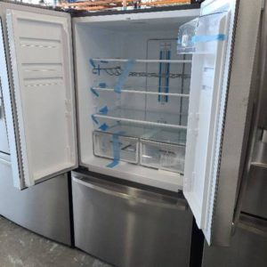 WESTINGHOUSE WHE6000SB 600 LITRE FRENCH DOOR FRIDGE S/STEEL 896MM WIDE FINGERPRINT RESISTANT WITH LED LIGHTING LOCKABLE FAMILY SAFE COMPARTMENT A10470768 12 MONTH WARRANTY
