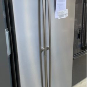 WESTINGHOUSE WSE6900SA 690LITRE SIDE BY SIDE S/STEEL FRIDGE WITH HUGE FLEXIBLE INTERIOR STORAGE FINGERPRINT RESISTANT LOCKABLE COMPARTMENT DOOR ALARM WITH 12 MONTH WARRANTY