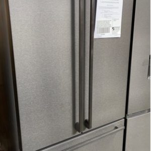 WESTINGHOUSE WHE5204BB 524 LITRE DARK STAINLESS STEEL FRIDGE 796MM WIDE FROST FREE WITH SELF CLOSE FREEZER DRAWER HUMIDITY CONTROLLED CRISPERS DOOR ALARM LED LIGHTING WITH 12 MONTH WARRANTY
