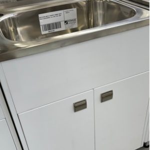 NEW GLOSS WHITE LAUNDRY CABINET WITH SINK & ACCESSORIES 45 LITRE LT45-203P