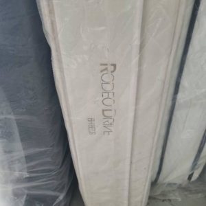 EX DISPLAY QUEEN SIZE POCKET SPRING MATTRESS SOLD AS IS