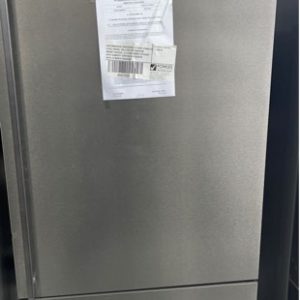 WESTINGHOUSE WBE5304BB-R DARK STAINLESS STEEL FRIDGE 528 LITRE WITH BOTTOM MOUNT FREEZER 4.5 STAR ENERGY EFFICIENT WITH HUMIDITY CONTROLLED CRISPER WITH 12 MONTH WARRANTY