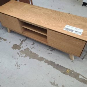EX HIRE - LIGHT OAK TIMBER ENTERTAINMENT UNIT SOLD AS IS