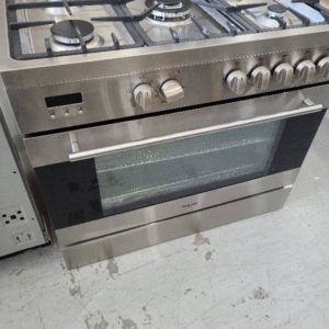 EX DISPLAY 900MM EV900DPSX FREESTANDING OVEN DUAL FUEL WITH MULTI FUNCTION OVEN 3 MONTH WARRANTY