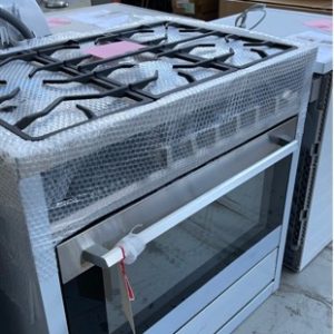 EX DISPLAY TECHNIKA TU950TLE8G 900MM S/STEEL DUEL FUEL FREESTANDING OVEN WITH 3 MONTH WARRANTY RRP$1899 **SIDE (RIGHT TOP) DENT IN SURROUND FRONT LEFT SLIGHTLY OUT OF ALIGNMENT DENTS IN BACK OF OVEN** SOLD AS IS
