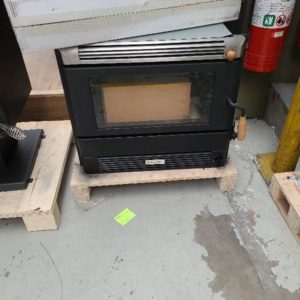 SCANDIA KALORA 500i INBUILT WOOD HEATER DESIGNED FOR INSTALLATION INTO EXISTING MASONARY FIREPLACES 3 SPEED FAN CONTROL HEATS UP TO 280M2 RRP$1599 WITH FLOOR FASCIA *SCRATCH & DENT STOCKSOLD AS IS WITH 3 MONTH WARRANTY KA500I-17-0105