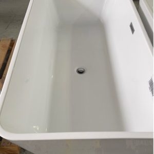 EX DISPLAY HYDRA 1700MM BACK TO THE WALL FREESTANDING BATH TUB SOLD AS IS ** HAS BEEN UNISTALLED FROM A PERMANENT DISPLAY HAS GLUE RESIDUE ON FLAT SIDE EDGE SOME SCUFF MARKS SOLD AS IS**