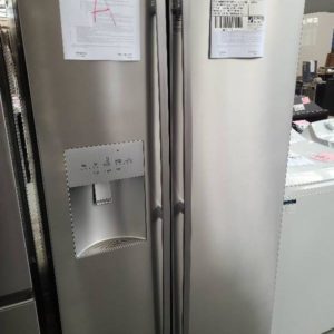 WESTINGHOUSE WSE6170SA S/STEEL 515 LITRE SIDE BY SIDE FRIDGE WITH WATER FROST FREE WITH FULLY ADJUSTABLE INTERIOR HOLIDAY MODE HUMIDITY CONTROLLED LED LIGHTING WITH 12 MONTH WARRANTY