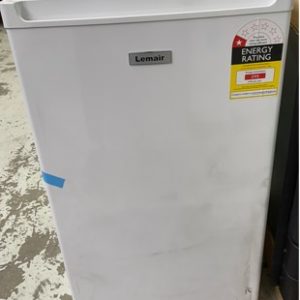 EX DISPLAY LEMAIR BAR FRIDGE RQ-115M 115 LITRE WITH 3 MONTH WARRANTY **DENTED BOTTOM RIGHT**