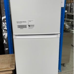 EX DISPLAY EUROMAID ETM269W WHITE FRIDGE WITH TOP MOUNT FREEZER WITH 3 MONTH WARRANTY **SMALL DENTS ON FRONT**