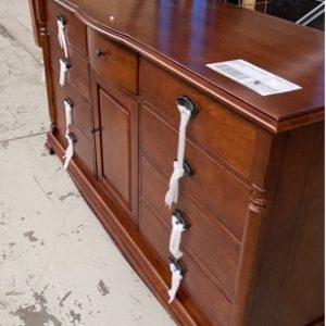 BRAND NEW TIMBER PROVINCIAL 9 DRAWER DRESSING TABLE AU0787