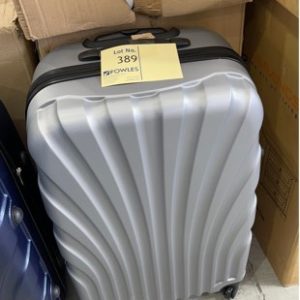 NEW SET OF 3 SILVER SUITCASES (3 PER BOX)