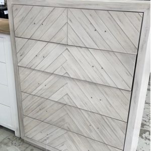 EX DISPLAY - CHEVRON WHITE WASHED TALLBOY 6 DRAWERS SOLD AS IS